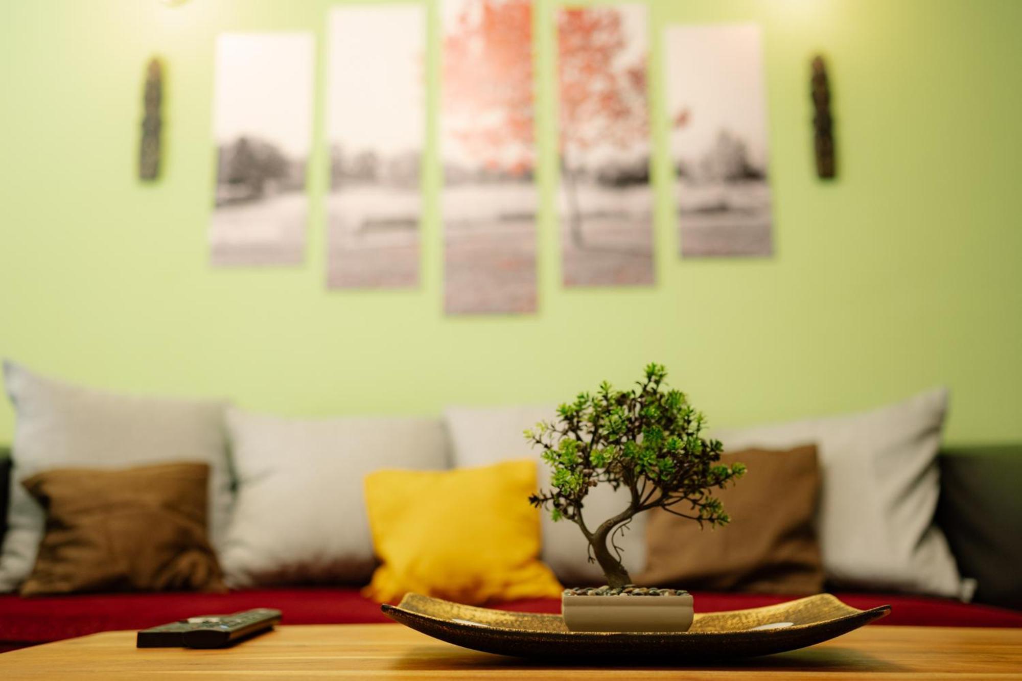 Top Center Spacious Apartment With Ac And Free Underground Parking Sofia Ngoại thất bức ảnh