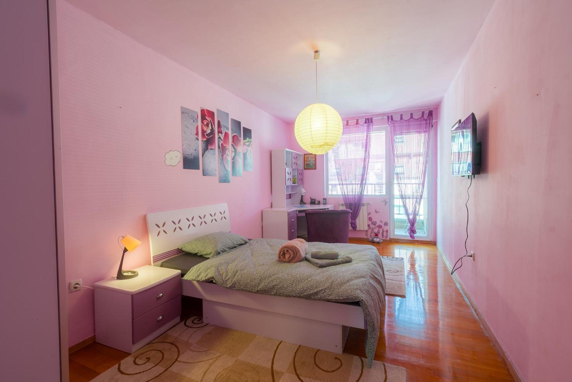 Top Center Spacious Apartment With Ac And Free Underground Parking Sofia Ngoại thất bức ảnh