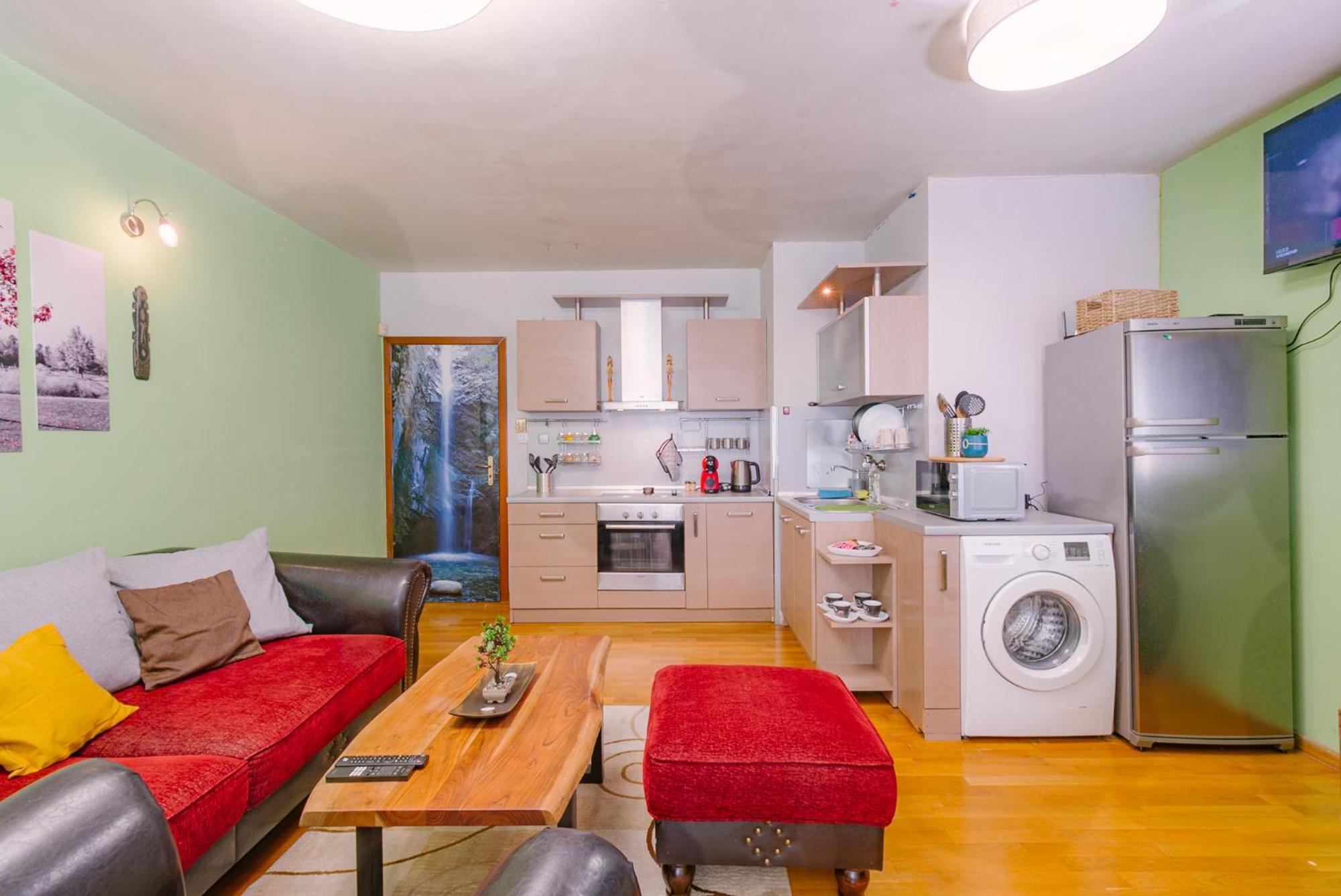 Top Center Spacious Apartment With Ac And Free Underground Parking Sofia Ngoại thất bức ảnh