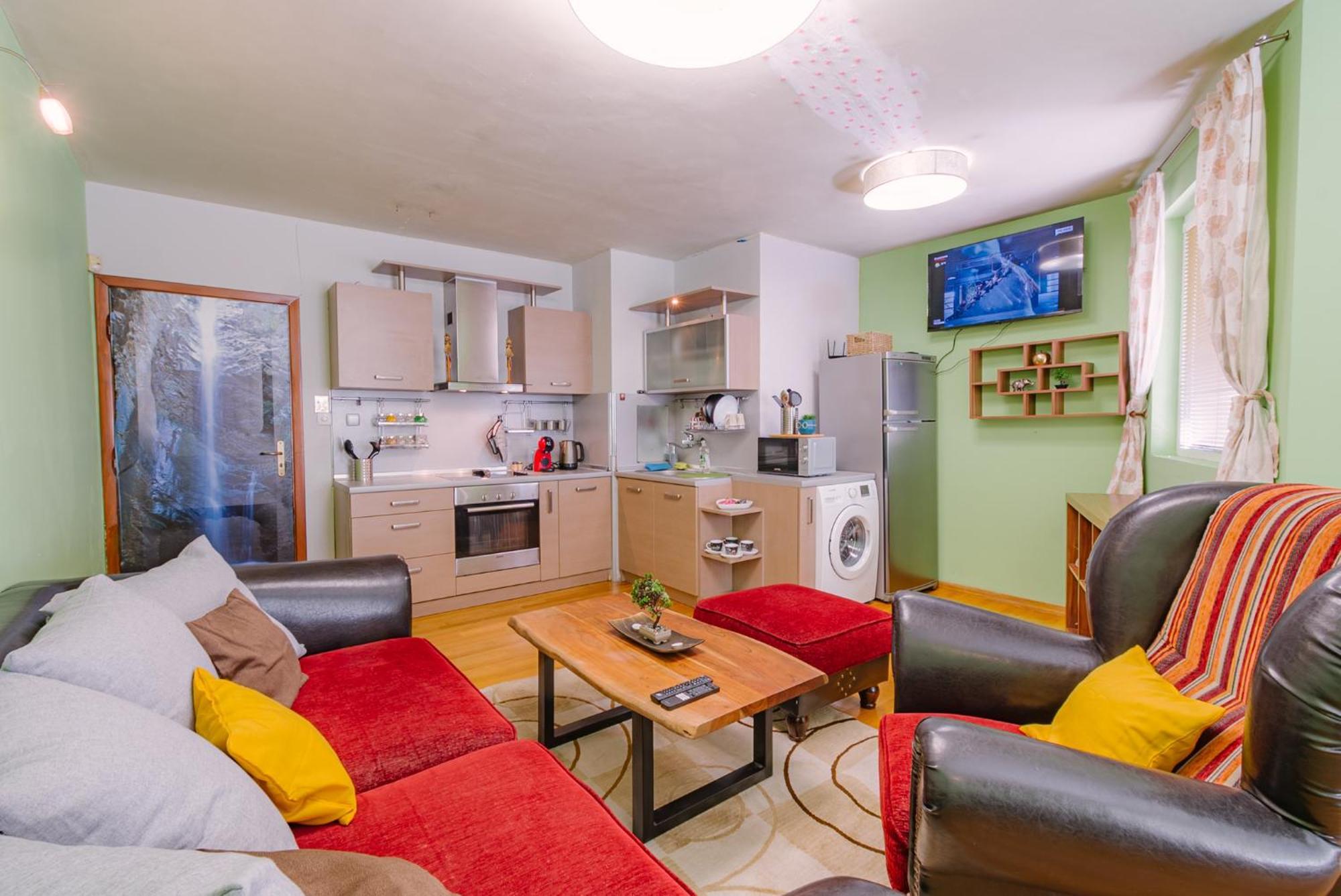 Top Center Spacious Apartment With Ac And Free Underground Parking Sofia Ngoại thất bức ảnh