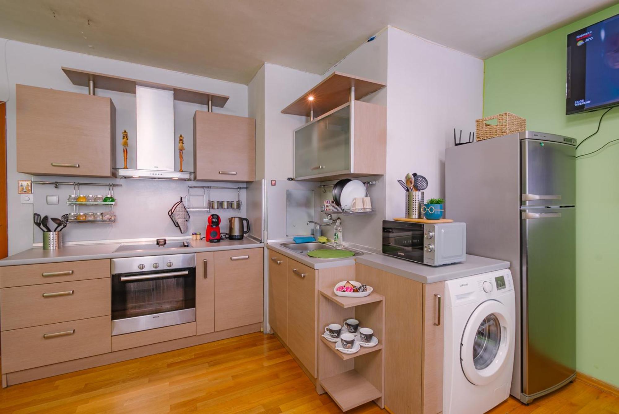 Top Center Spacious Apartment With Ac And Free Underground Parking Sofia Ngoại thất bức ảnh